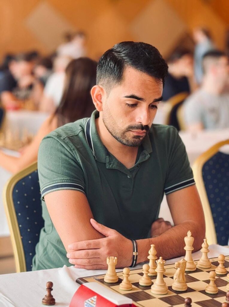 Aarón Bendayan Claros